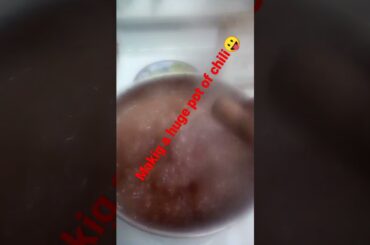 making a huge pot of hot chili rice and Corn bread#shorts #adayinthelifeofclaire #asmr