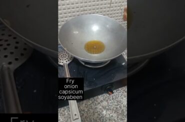 Soyabean Chilli | Soya Chili| How to make soyabeen chilli at Home