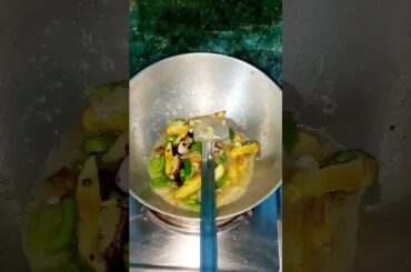 Crispy & Spicy Street Style Chilli Potato recipe#shorts #youtubeshorts #starters #chillipotatoes