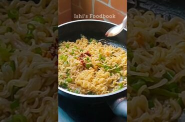 Chili Oil noodles #shorts #youtubeshorts #shortsrecipe #shortscooking #shortsvideo #noodles