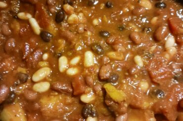 Butternut squash chili with insanity sauce