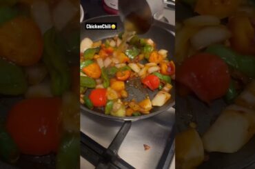 Easy Homemade Chicken Chili #chickenchillidry#foodshorts#shorts