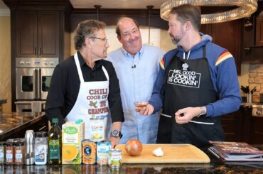 Drs. E & P Cook Chili! Recipes from Brian Baumgartner's Cookbook (Kevin from The Office)