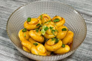 Korean Chili Garlic Seasoned Potatoes Recipe by YUMMY BITES