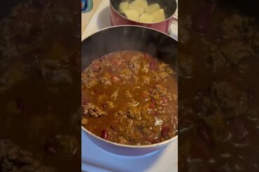 Quick and easy chili in the winter months