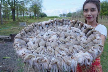 Octopus cook recipe with chili and eat - Amazing cooking