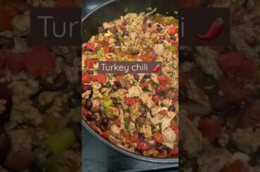 Turkey chili get recipe! Sunday recipe! #chili #trending #recipe #sunday #sundayfunday #cooking