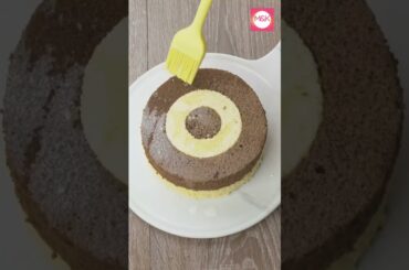 Classic & New Style Chocolate Cake Recipe - Two Delicious Versions!