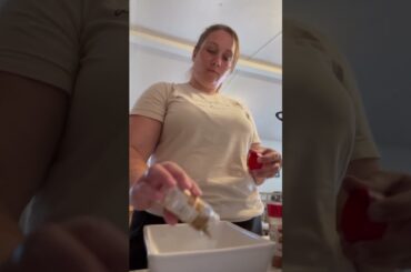 My go to chili recipe when it starts getting cool. Perfect for meal prepping too. #mealprep #chili