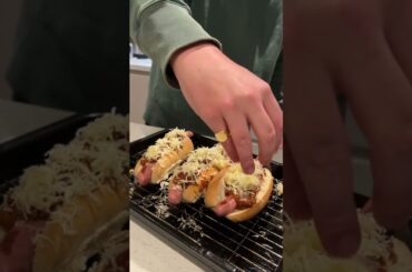 Chilli Dogs | What Willy Cook