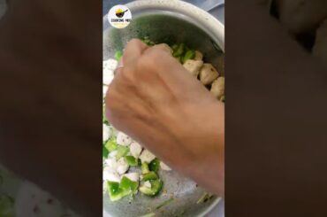 CHICKEN CHILI RECIPE #cookingmeg #cm #shorts #cookingmegrecipes #howtomake