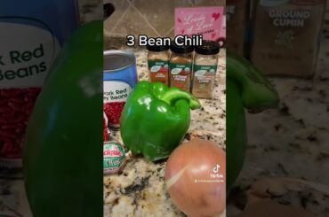 Recipe of the Day #shorts #viral #recipe #cookwithme #homemade #dinner #chili #crockpotrecipes #mom