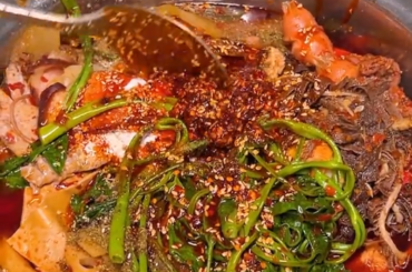 What to eat in a day in Chongqing, near Sichuan