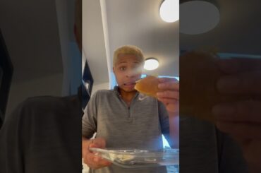 My BoyFriend Tries My Carrot Chili Dog/Carrot Chili dog #recipe  #veganhotdog #couplecomedy