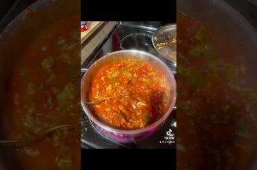 #chefE #goodeats #goodfood #likeandfollow #watchthis #nobeef #cookinwithE #groundchicken #chili #fyp