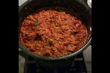 REAL chili, has NO beans lol.