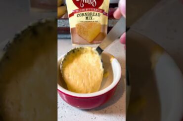 Cornbread Chili Pie #cornbread #chili #shorts