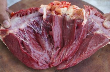 Spicy Beef Heart Recipe | Cooking Beef Heart with Green Chili | Beef Heart Cutting