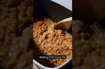 Making Chili in a Crockpot #recipe #chili