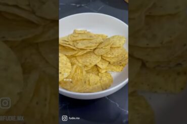 Nachos con chilli #SuperBowl #food #shorts #wings #recetas #recipe #nachos #cheese