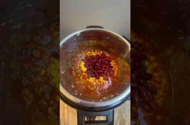 Healthy Turkey Chili to Warm up After Skiing | Chili Recipe