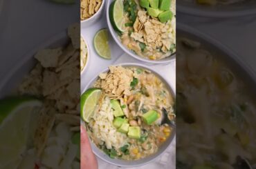 this chili is the perfect way to stay warm. #recipes #instantpotdinners #souprecipe #shorts