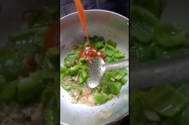 Fried Rice and Chicken Chilli Recipe #food #viralvideo #trending #viral #chickenchilli #friedrice