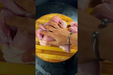 Chicken curry green chilli #chicken #food