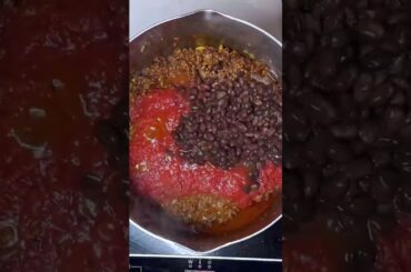 Chilli con Carne #easyrecipes #healthyrecipes #healthydinners #chilliconcarne #shorts