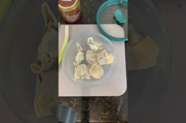 5-minute chili oil wontons made in the microwave with #cookanyday