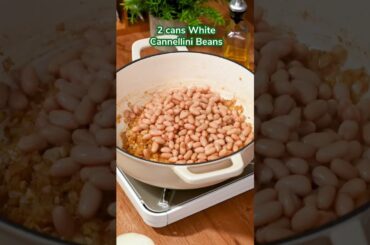 White Bean Chicken Chili Recipe (Easy, Delicious, and Healthy!) #recipe #comfortfood #cooking