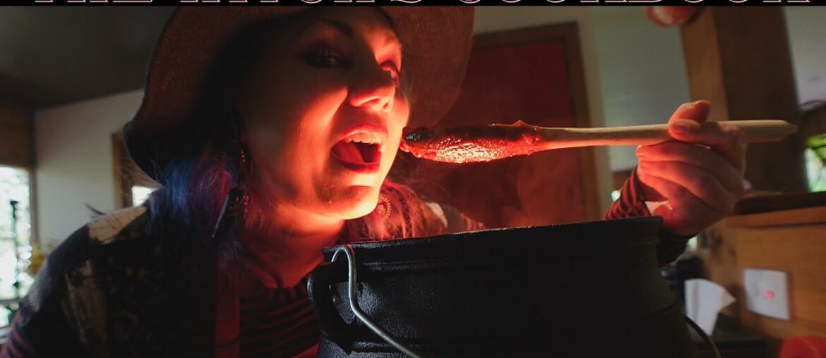 The Witches Cookbook by Fortuna Noir - Simple Chilli Recipe