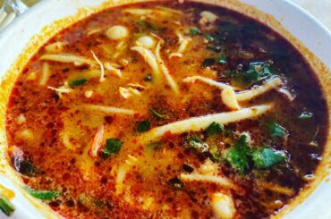 Seafood Tom Yum Soup - Bangkok Thailand Siam night market outdoor vendor - I was soaking wet and 3 beers in after 10mins - went back 2 more times!