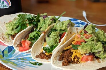 Vegan tacos with Taco Vibes Only from Heatonist