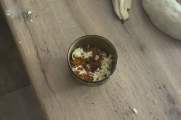 uyghur spicy sauce “lazdzhan”