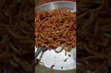 Chili Chicken And Chowmein. #chilichicken #chowmein  #chinesefood #short #foodlover #shortsfeed