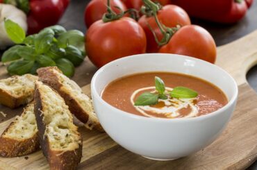 Homemade Creamy Roasted Tomato and Red Pepper Soup Recipe