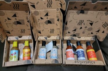 What should I use the Everything Bagel hot sauce on?