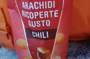 OMG, peanuts covered with chili taste