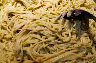 Here is my attempt at making spaghetti verde :D