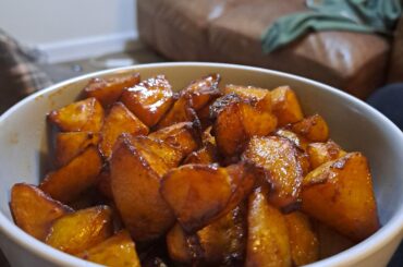 Hear me out... potato wedge marinade: buldak hot sauce, Marmite, liquid smoke and oil.