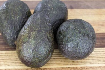 Schrodinger's guac: both perfectly ripe and brown+stringy until cut open