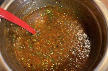 Chile de arbol y guajillo salsa