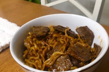 2x spicy Korean Ram-don with deer steak