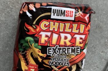 Spicy noodles? I found these in Home Bargains. Lets see if they burn my mouth.
