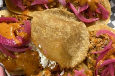 Cochinita and a Gordita !