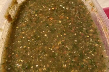 Green salsa, was supposed to be red while experimenting