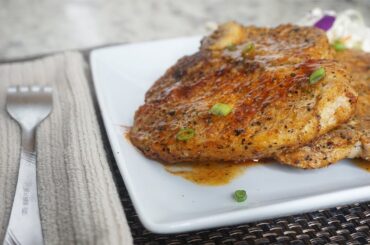 EASY Lemon Pepper Pork Chops Recipe