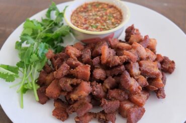 The Best Thai Style Pork Belly with Garlic and Pepper Recipe - Episode 252