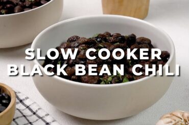 Slow Cooker Black Bean Chili | SO EASY!